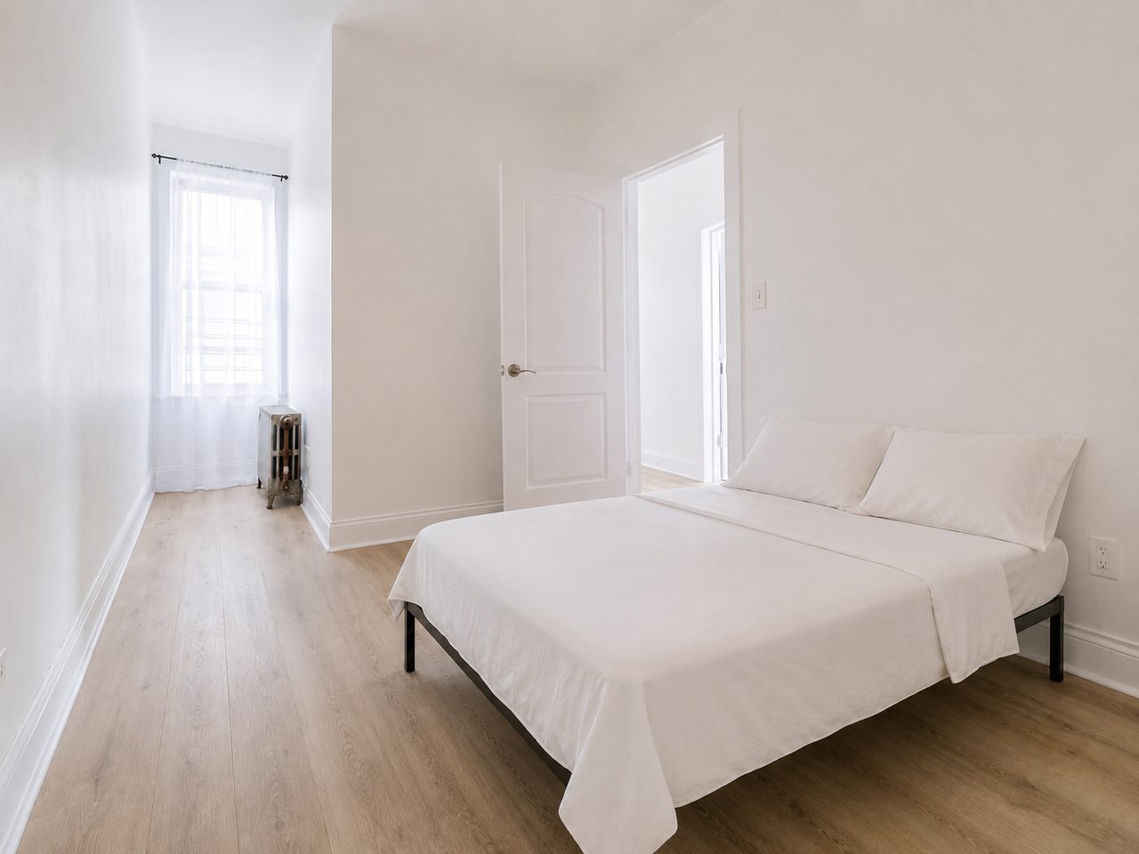 #1876: Sunset Park - Queen Bedroom D - 12