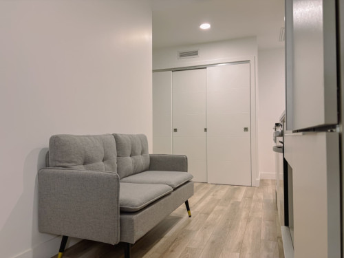 Modern Comfortable Apt. near Downtown Montreal