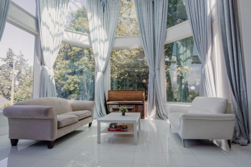 Stunning Luxury Mansion w/ Sauna close to Prince of Wales Park