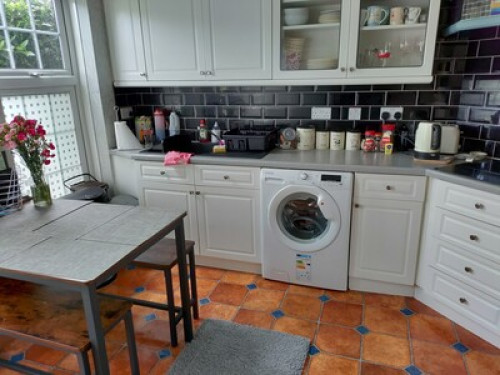 Close to beaches, shops and bus