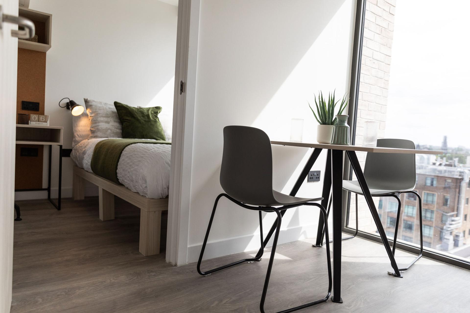 One Bed Flat (11-16) - 4