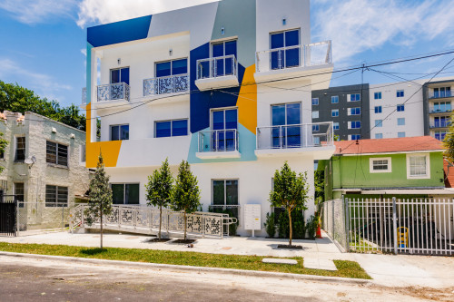 Vibrant Coliving Community in Culturally Rich Little Havana, Miami