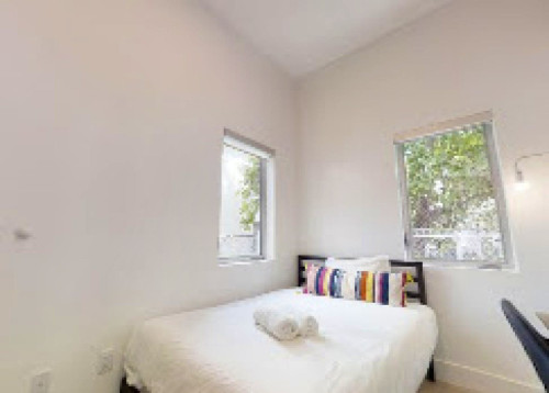 NorthWest 7th Home - Gallery - 61