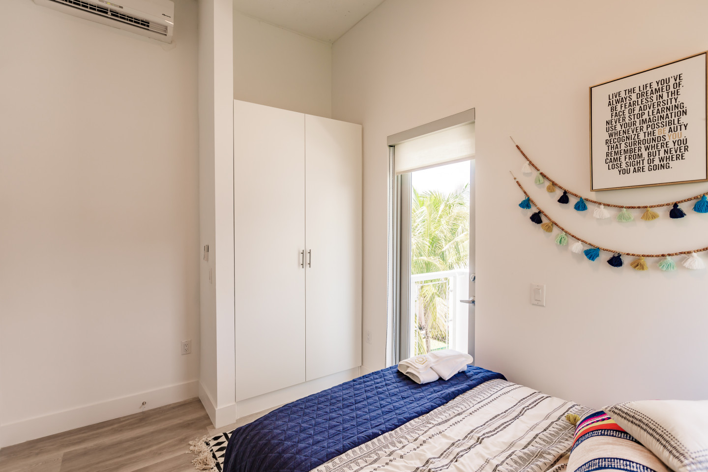 Bedroom In A 3-Bed Mixed Gender Apartment - Vibrant Coliving Community in Culturally Rich Little Havana, Miami - Gallery - 15