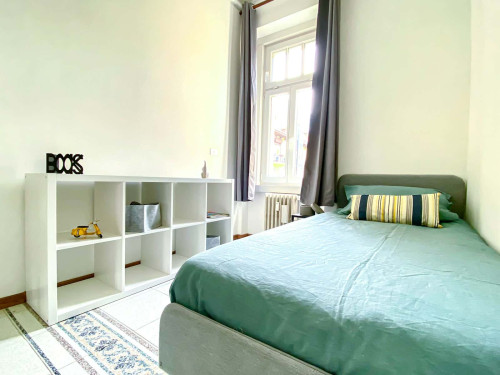 Room in Via Antonio Rosmini, Trento for 146 m² with 5 bedrooms