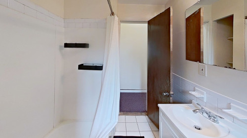 #1885: South End  - Gallery -  5