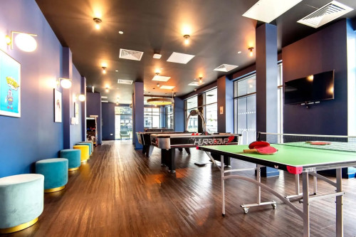 Howard Gardens Residence