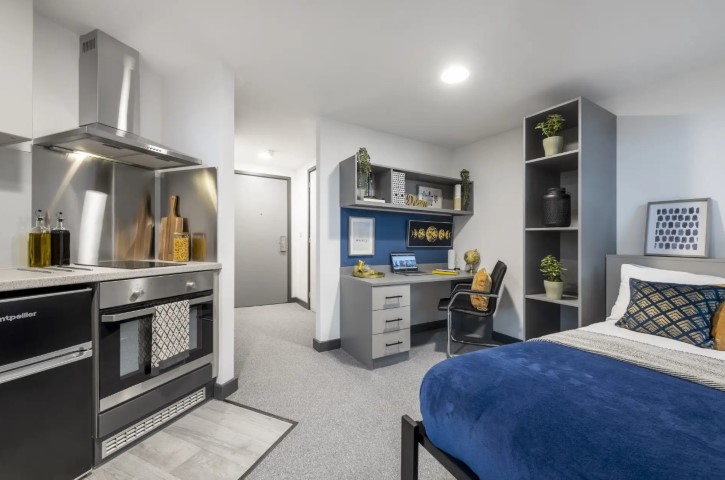  Bronze Studio (High Floor)  -  Compass Residence  - Gallery -  2