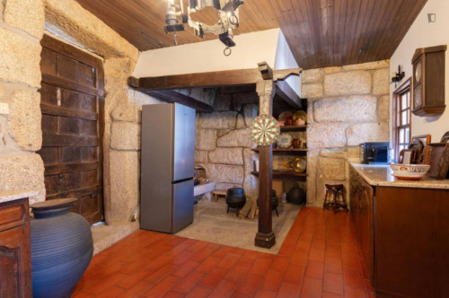 Astonishing 5 Bedroom House with a swimming pool and a Chapel close to Valpaços - Gallery - 37