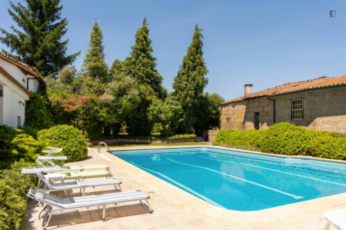 Astonishing 5 Bedroom House with a swimming pool and a Chapel close to Valpaços - Gallery - 11
