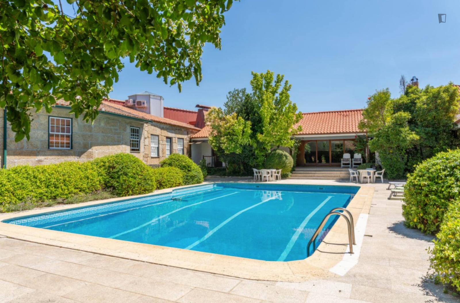  Astonishing 5 Bedroom House With A Swimming Pool And A Chapel Close To Valpaços  -  Astonishing 5 Bedroom House with a swimming pool and a Chapel close to Valpaços  - Gallery -  1