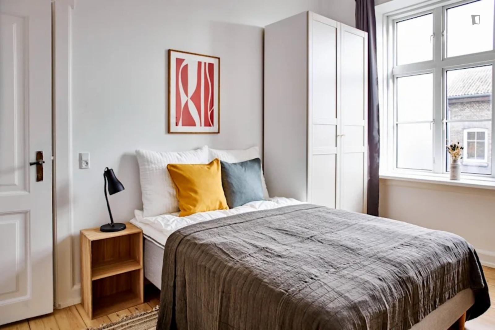  Interesting Double Bedroom In Indre By  -  Interesting double bedroom in Indre By  - Gallery -  1