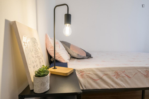 Lovely single bedroom in Ortica - Gallery - 8