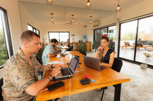 Vibrant Coliving Community with Pool & Bar in Tulum's Magical Centro