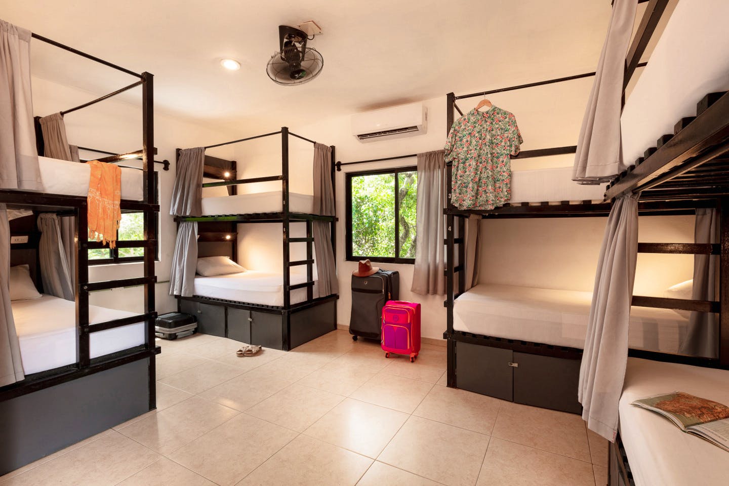  Bed In A 8-Bed Mixed Gender Room  -  Vibrant Coliving Community with Pool & Bar in Tulum's Magical Centro Home  - Gallery -  12