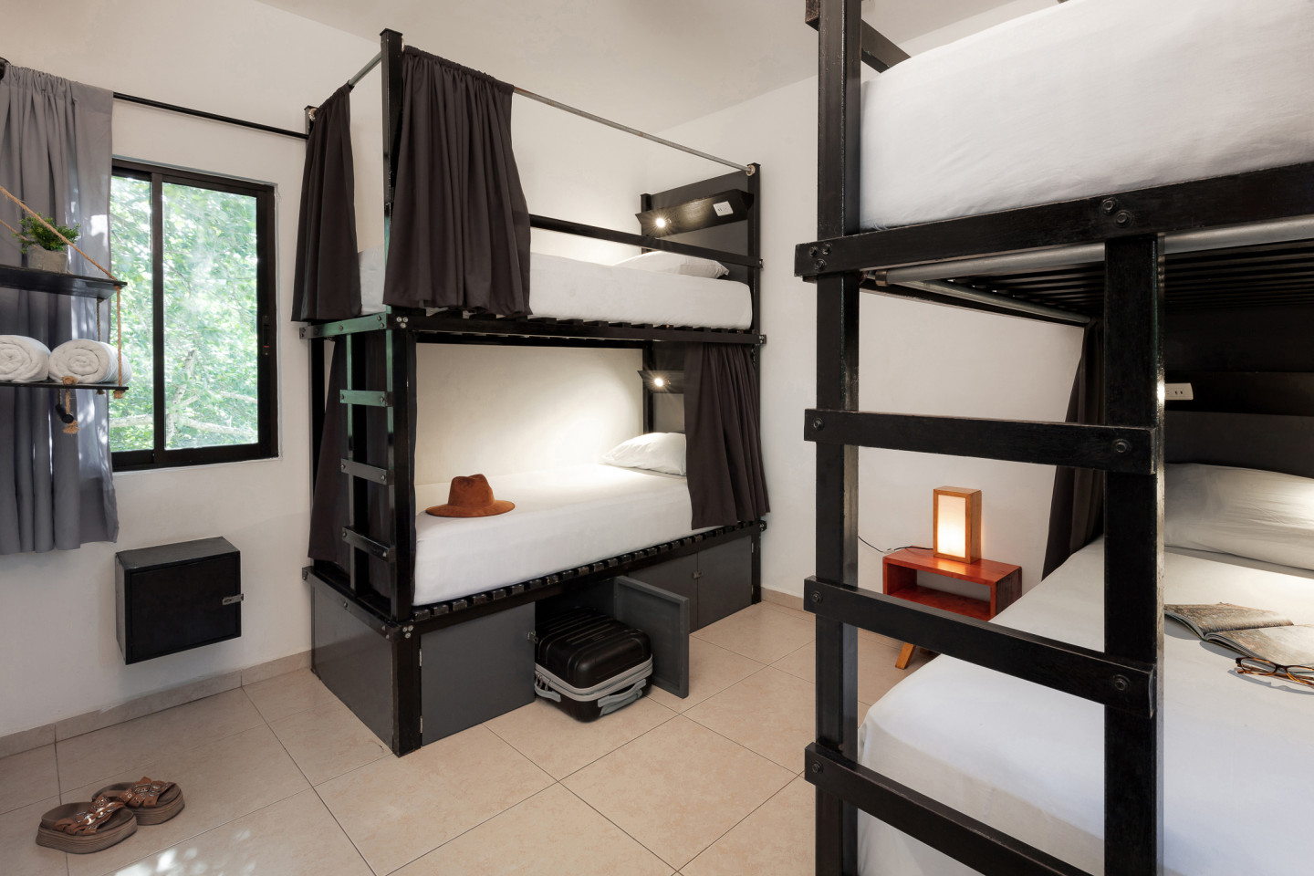 Bed In A 4-Bed Female Only Room - Vibrant Coliving Community with Pool & Bar in Tulum's Magical Centro - Gallery - 1