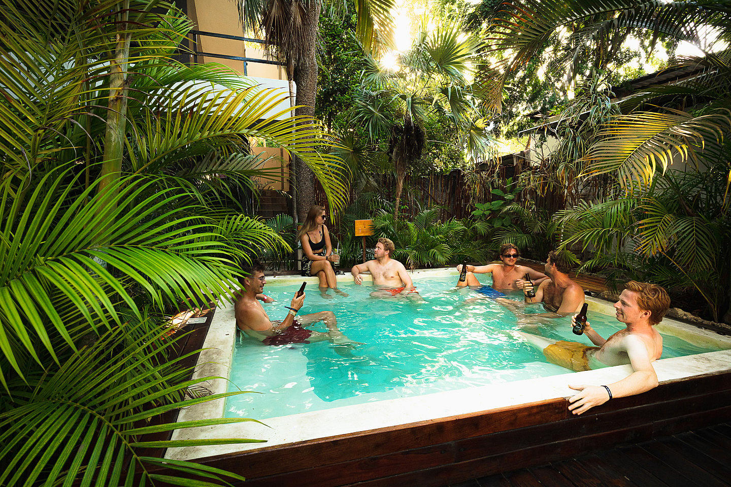  Bed In A 4-Bed Mixed Gender Room  -  Vibrant Coliving Community with Pool & Bar in Tulum's Magical Centro Home  - Gallery -  3