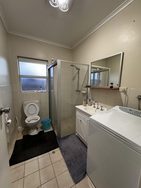 Single Room - 6