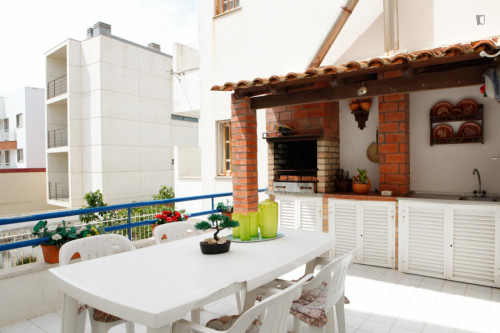 2- bedroom apartment, with outdoor area