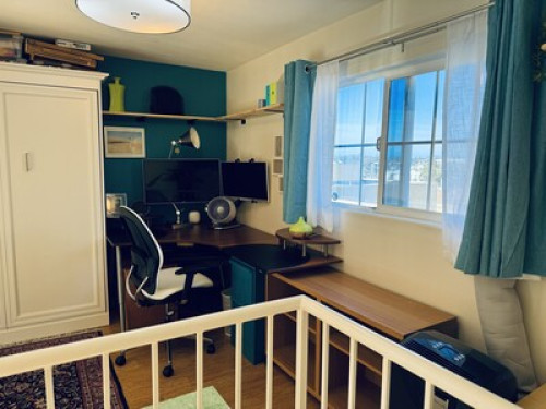 Beautiful Loft located in Hillcrest