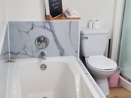 3 bedrooms offered for rent