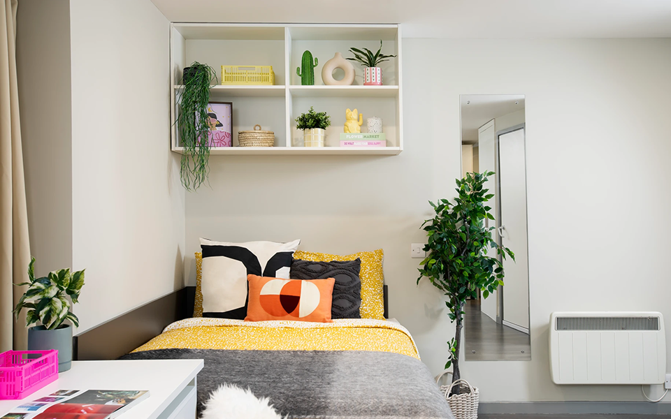 Classic Ensuite - Stapleton House - Gallery - 1