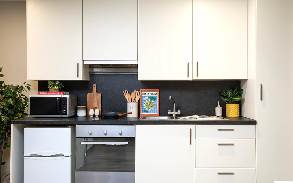 Classic Ensuite - Stapleton House - Gallery - 2