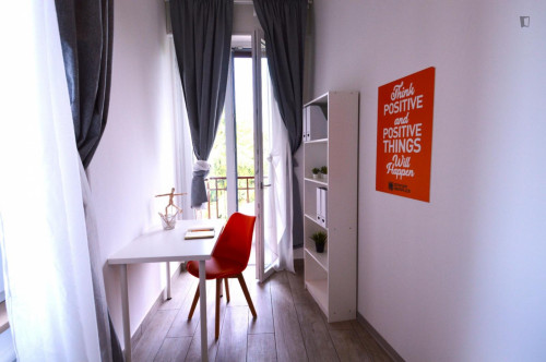 Lovely single bedroom in Mirabello