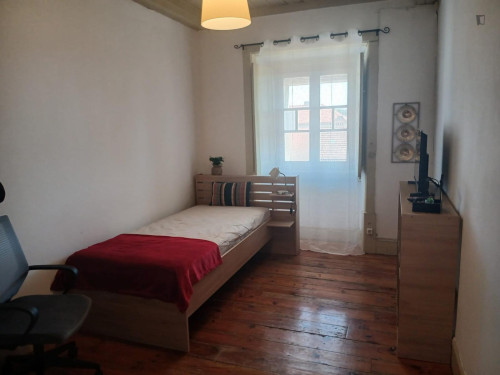 Comfy bedroom next to FEUC