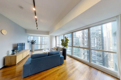 Luxurious Modern Contemporary Flat Showcasing Singapore's Icon Cityscape and Vibrance - Gallery - 31
