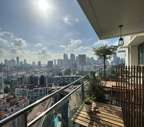 Luxurious Modern Contemporary Flat Showcasing Singapore's Icon Cityscape and Vibrance - Gallery - 28
