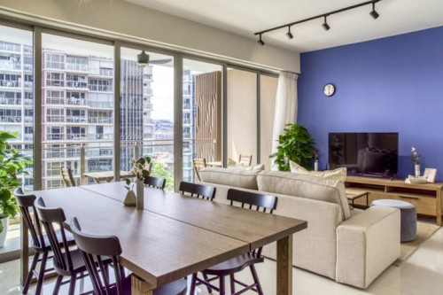 Luxurious Modern Contemporary Flat Showcasing Singapore's Icon Cityscape and Vibrance - Gallery - 2