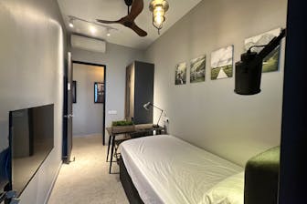 Private Super Single Bed With Personal Balcony - 4