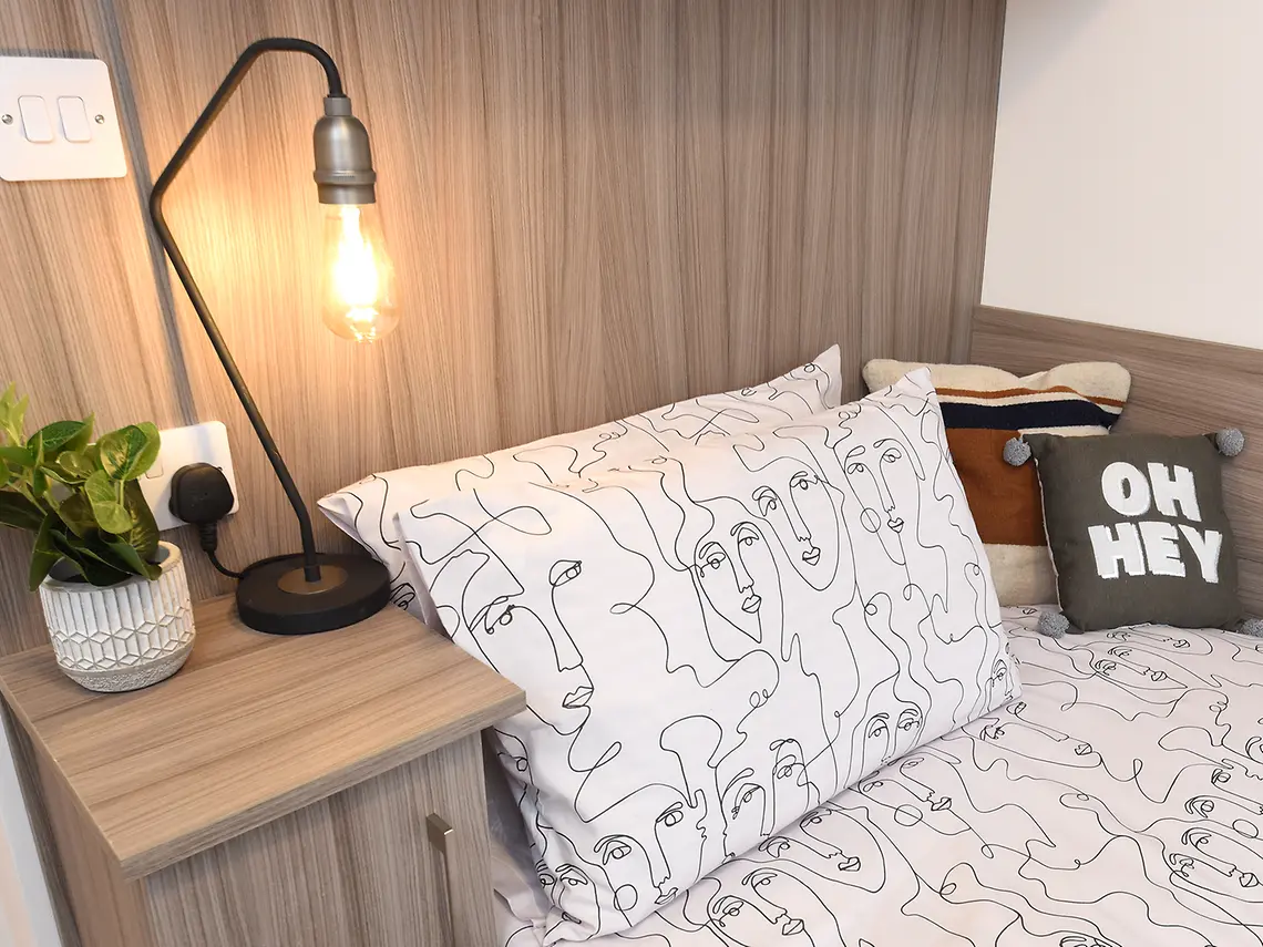  Standard En-Suite  -  Melbourn Point  - Gallery -  2