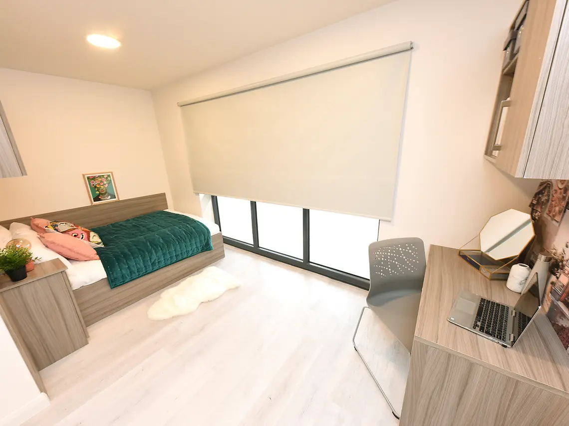  Premium En-Suite  -  Melbourn Point  - Gallery -  4