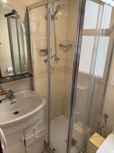 Welcoming double bedroom in Ciudad Jardin
