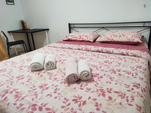 Welcoming double bedroom in Exarchia
