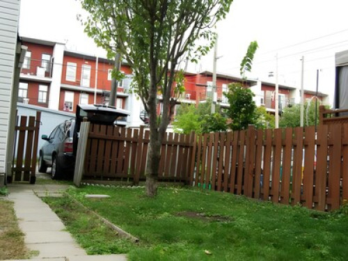 Large house near Montreal center