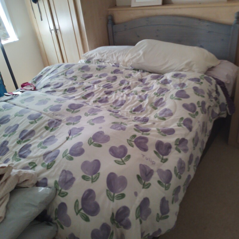 Double Bed In Bedroom (Full Room) - 1