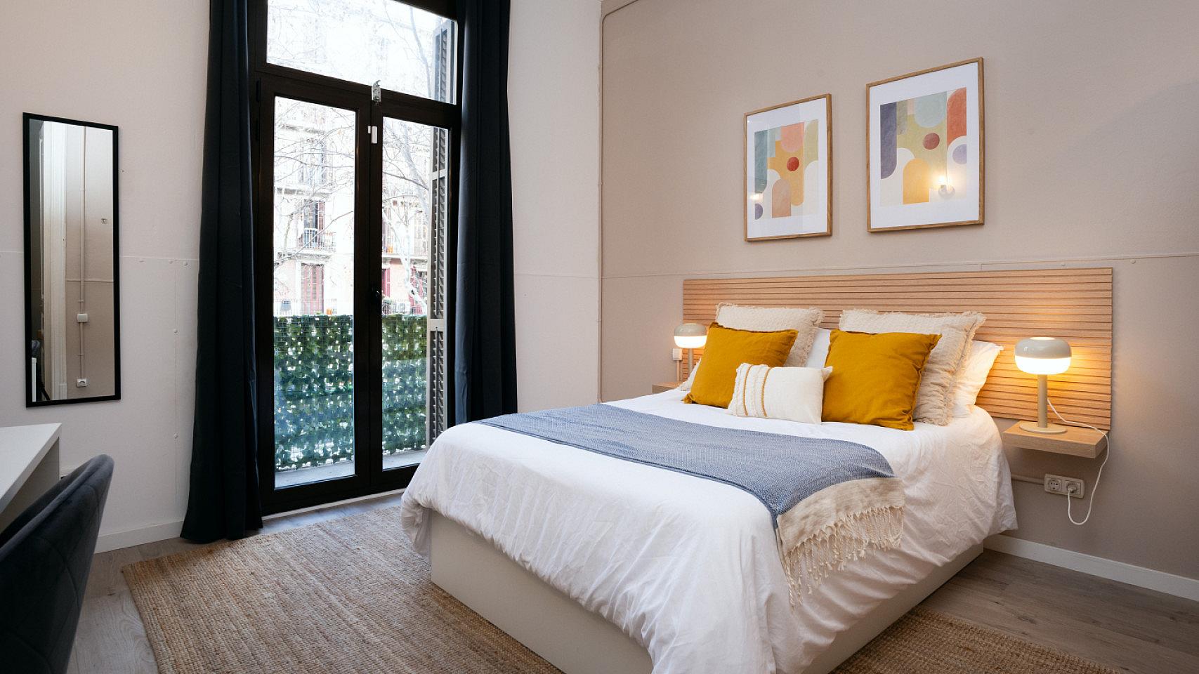 Room 1 - Spacious 7-Bedroom Coliving Apartment with Terrace in Central L'Eixample - Gallery - 87