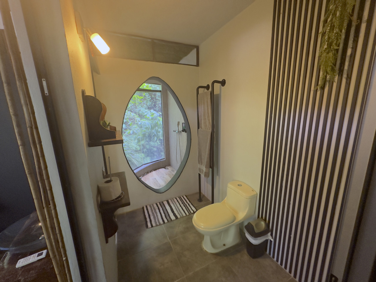 Suite Loft For One To Four Residents - Jungle Oasis Coliving Retreat Steps from Stunning Santa Teresa Beach - Gallery - 29