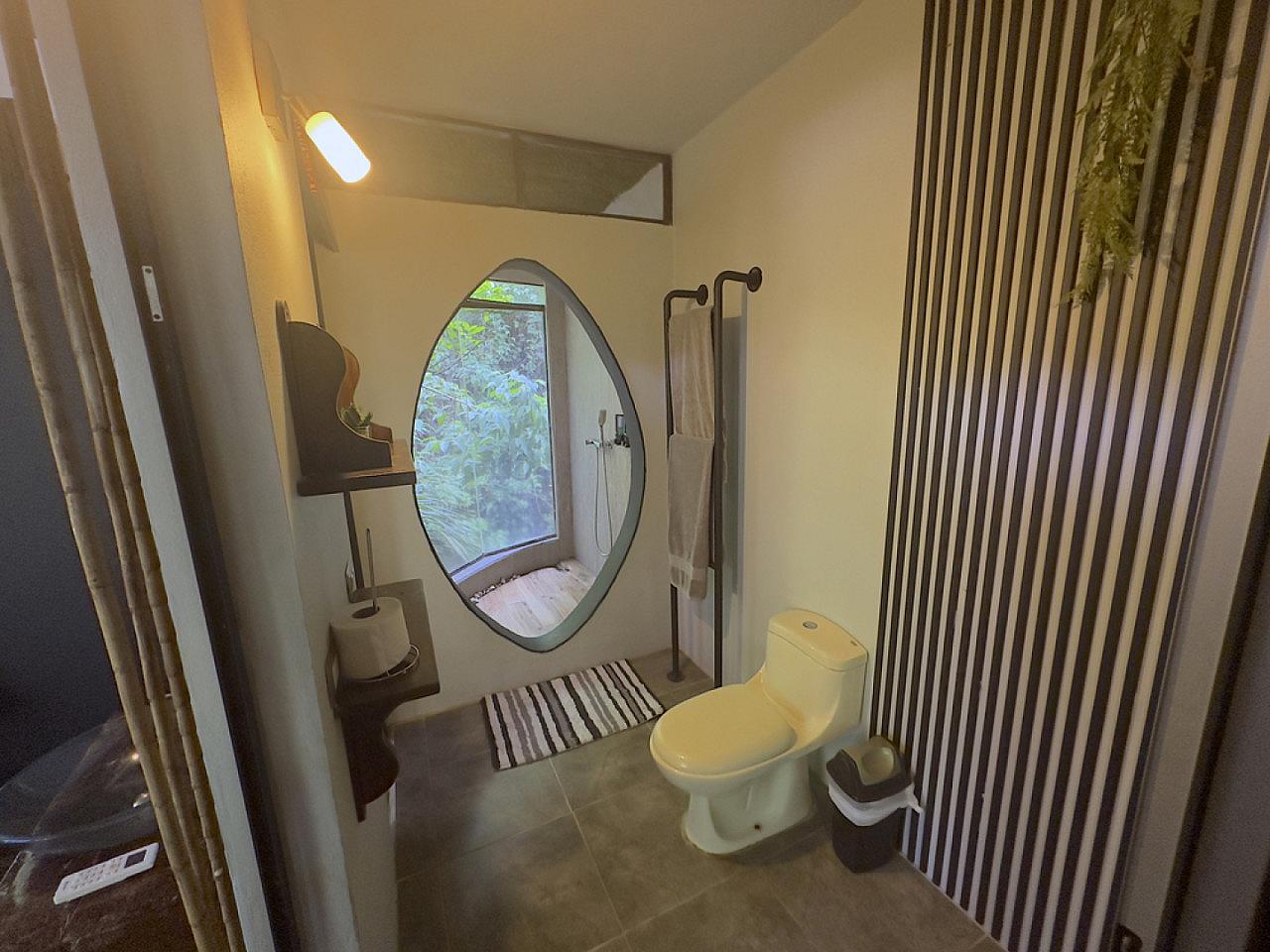 Suite Loft For One To Four Residents - Jungle Oasis Coliving Retreat Steps from Stunning Santa Teresa Beach Apartment - Gallery - 65