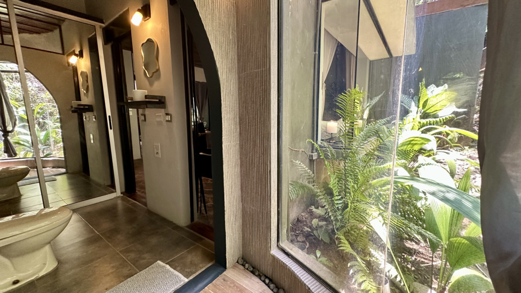 Suite Loft For One Or Two Residents - Jungle Oasis Coliving Retreat Steps from Stunning Santa Teresa Beach Apartment - Gallery - 23