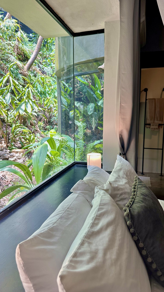 Suite Loft For One Or Two Residents - Jungle Oasis Coliving Retreat Steps from Stunning Santa Teresa Beach - Gallery - 20