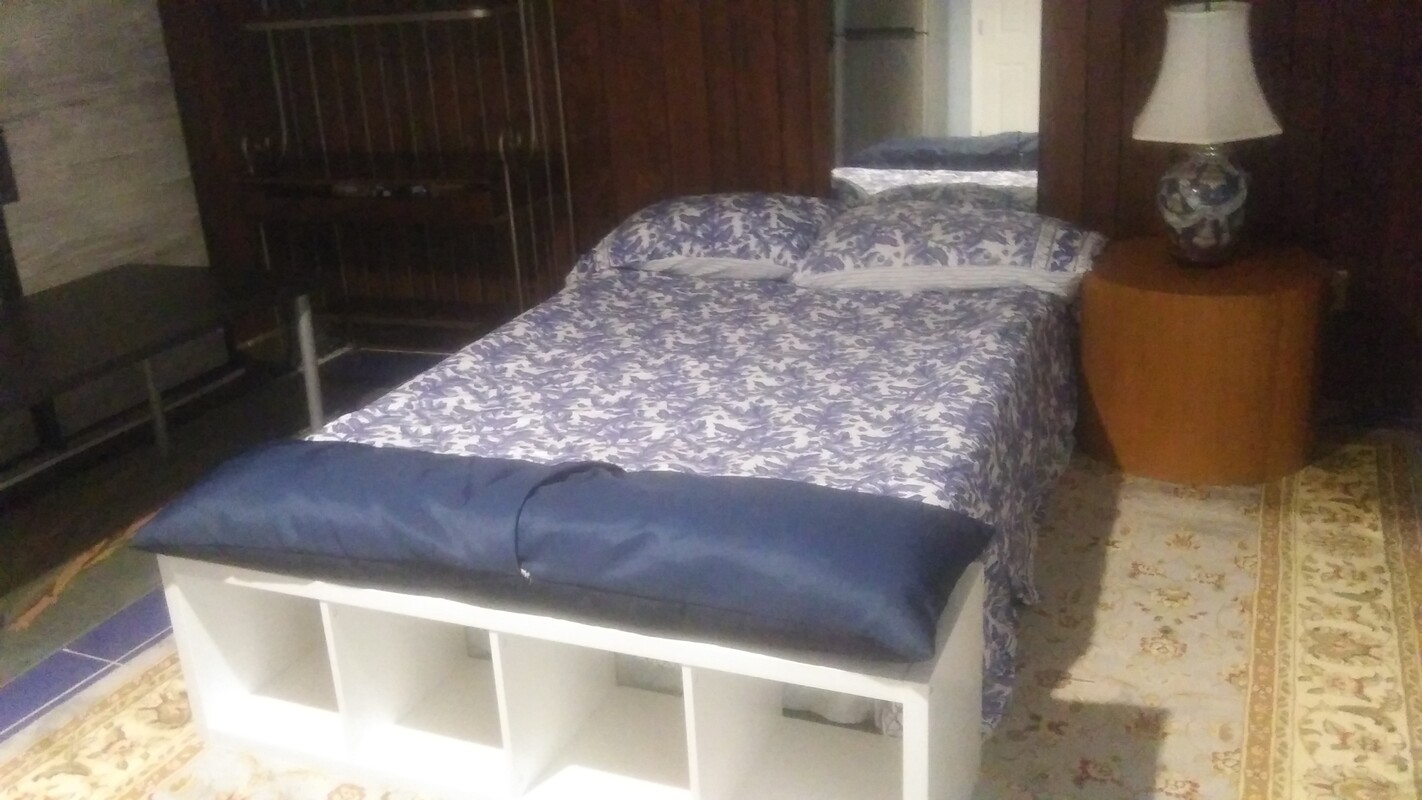  Studio Apt(Full Room)  -  Studio Apt  - Gallery -  1