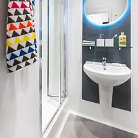 Classic En Suite - Belaton House - Gallery - 4