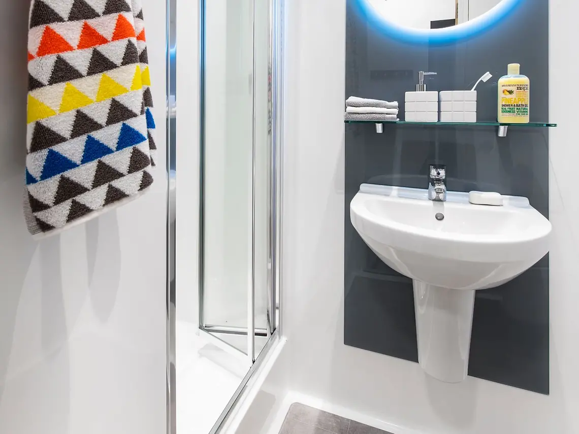 Standard En Suite - Belaton House - Gallery - 2