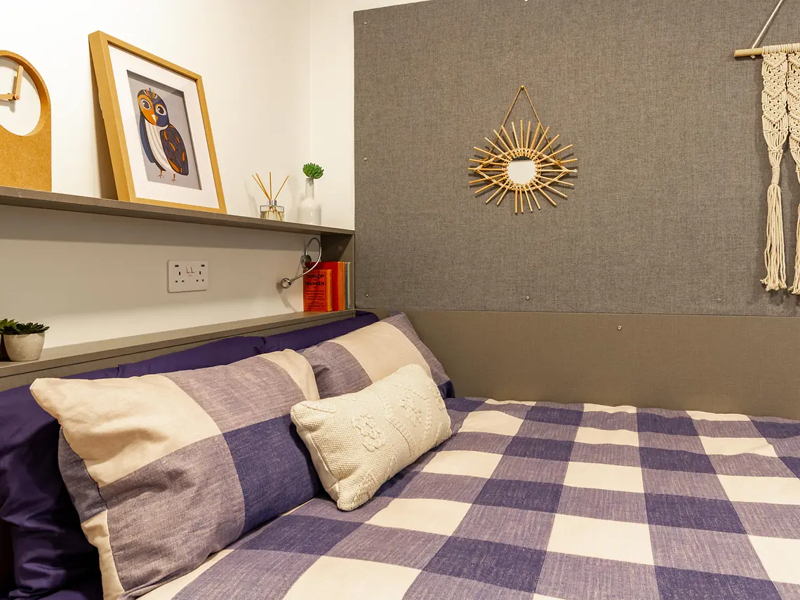  Standard - 2 Bed Flat  -  Belaton House  - Gallery -  1