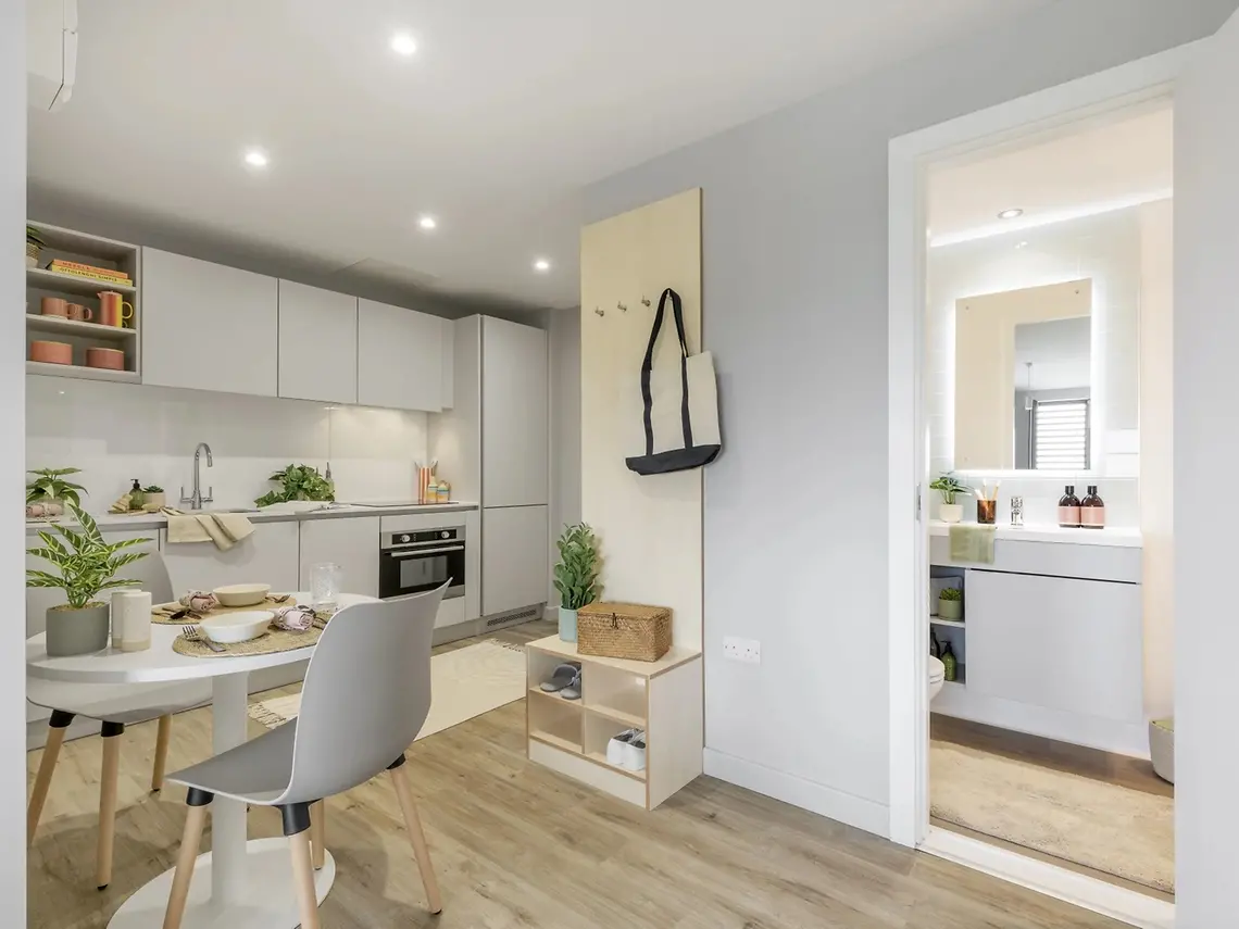  Premium Studio  -  Bottleworks  - Gallery -  4