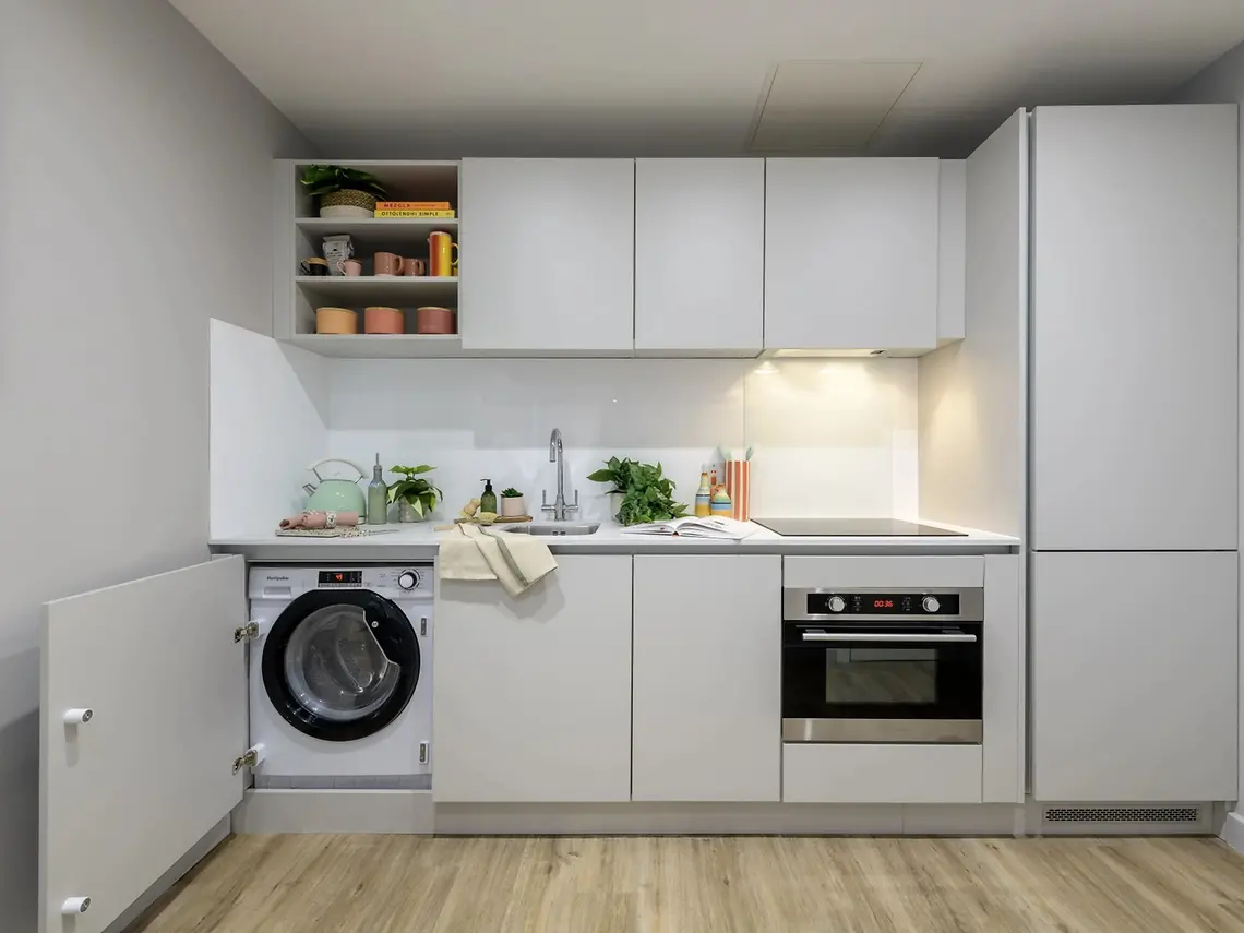  Premium Studio  -  Bottleworks  - Gallery -  3